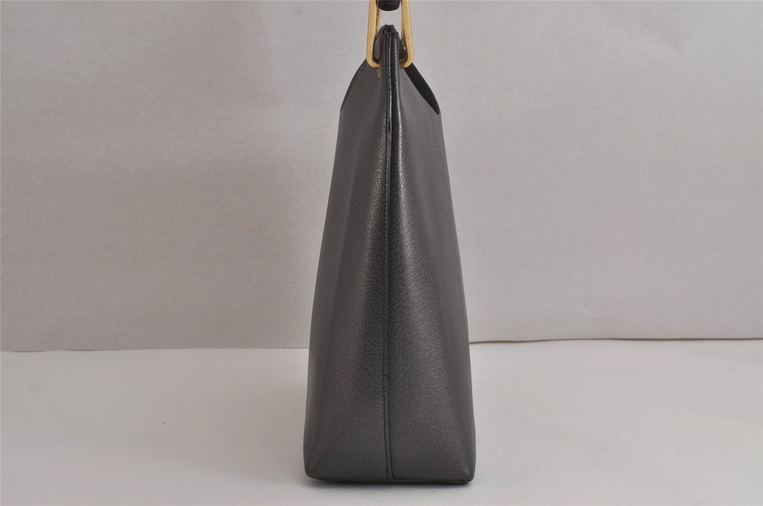 Authentic GUCCI Vintage Bamboo Shoulder Hand Bag Purse Leather Gray 6949J