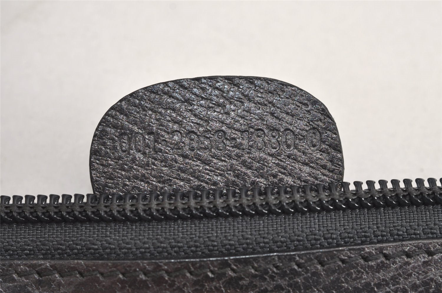 Authentic GUCCI Vintage Bamboo Shoulder Hand Bag Purse Leather Gray 6949J