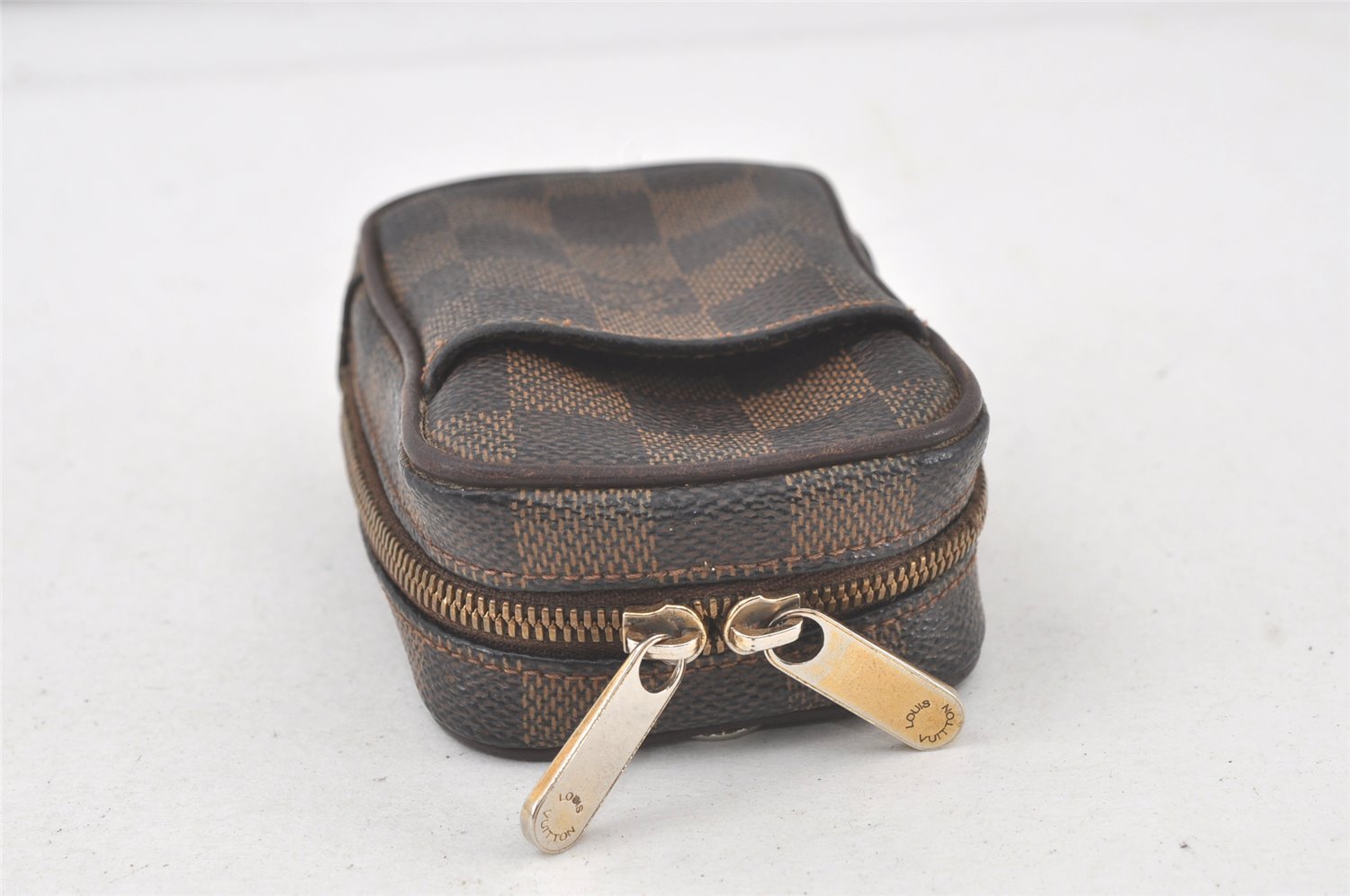 Authentic Louis Vuitton Damier Etui Okapi PM Camera Case Pouch N61738 LV 6956K