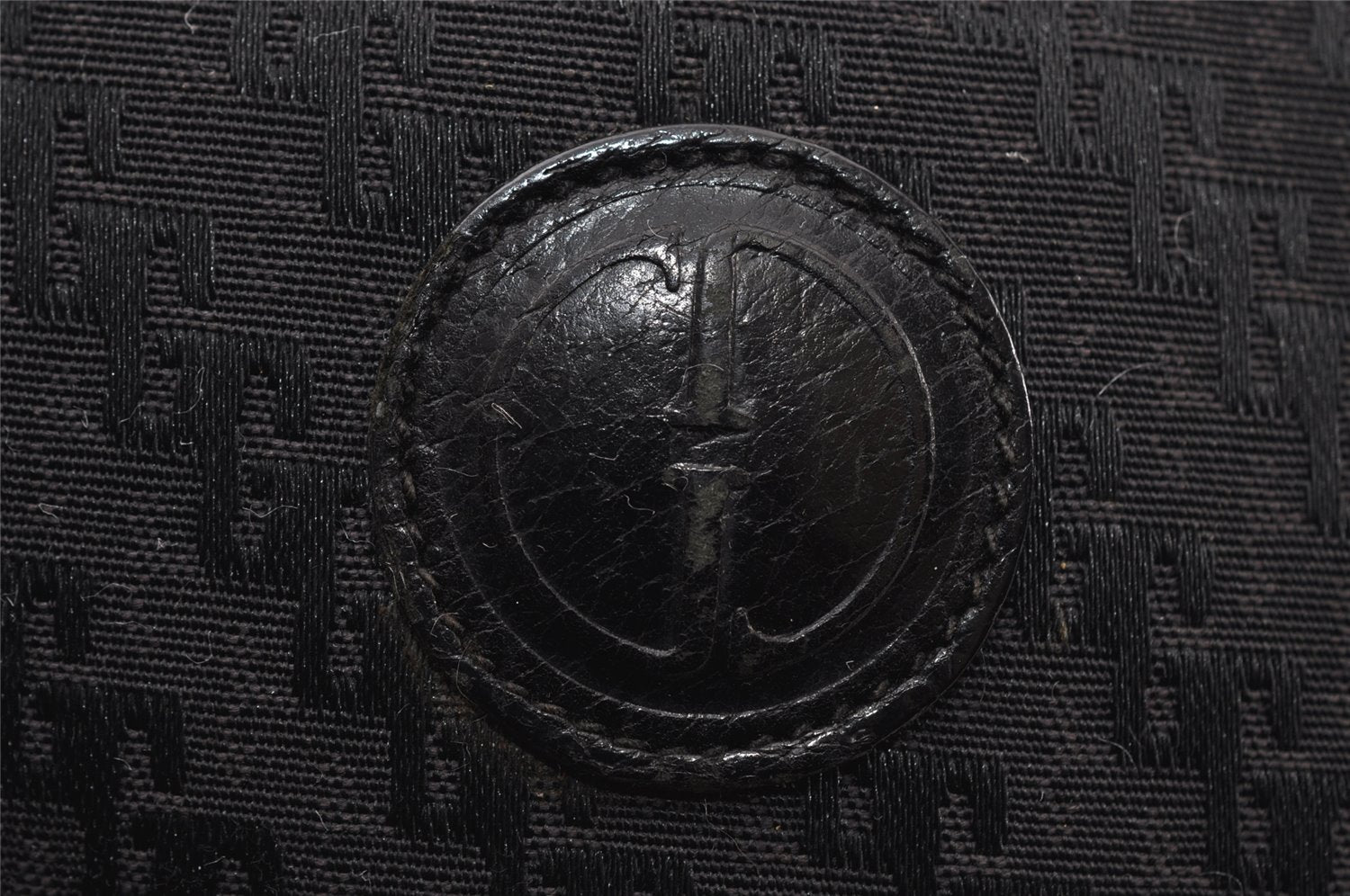 Authentic GUCCI Vintage Shoulder Cross Body Bag GG Canvas Leather Black 6960I