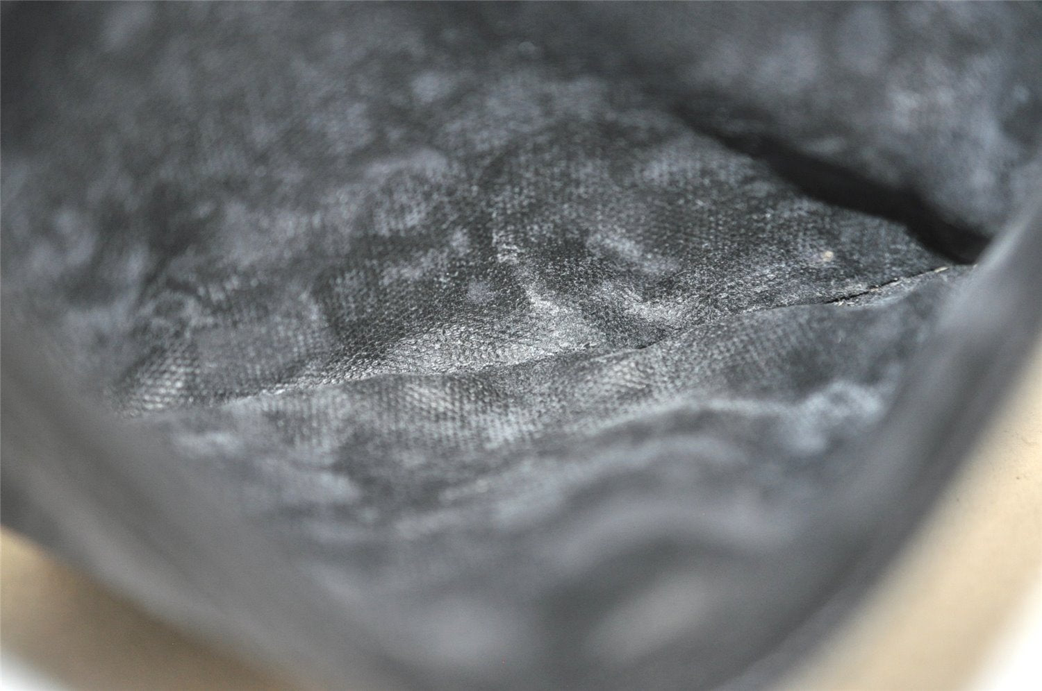 Authentic GUCCI Vintage Shoulder Cross Body Bag GG Canvas Leather Black 6960I