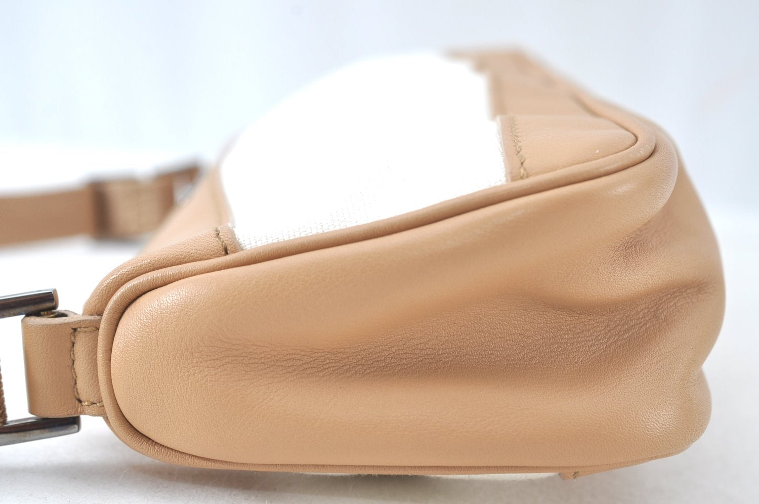 Authentic GUCCI Vintage Hand Bag Pouch Purse Canvas Leather 92820 White 6961J