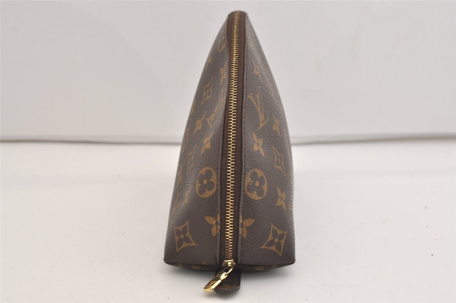 Auth Louis Vuitton Monogram Trousse Demi Ronde 23 Cosmetic Pouch M47520 LV 6965J