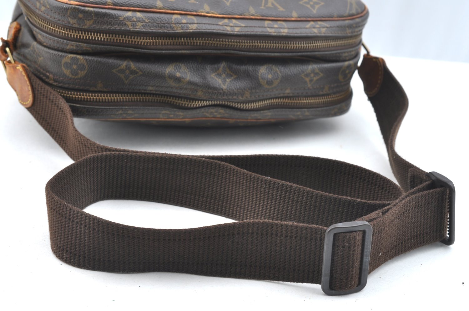 Authentic Louis Vuitton Monogram Reporter PM Shoulder Cross Bag M45254 LV 6966H