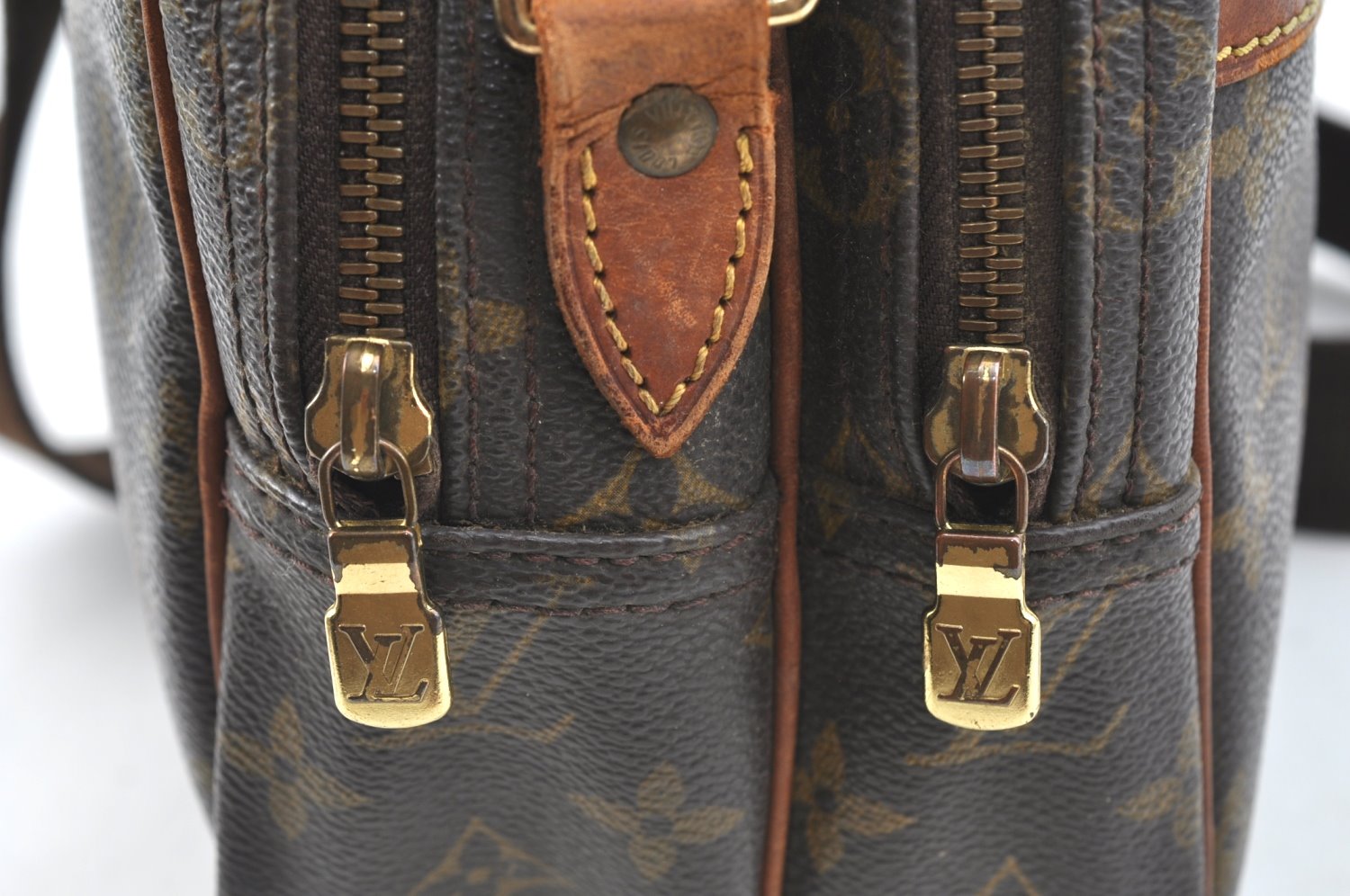 Authentic Louis Vuitton Monogram Reporter PM Shoulder Cross Bag M45254 LV 6966H