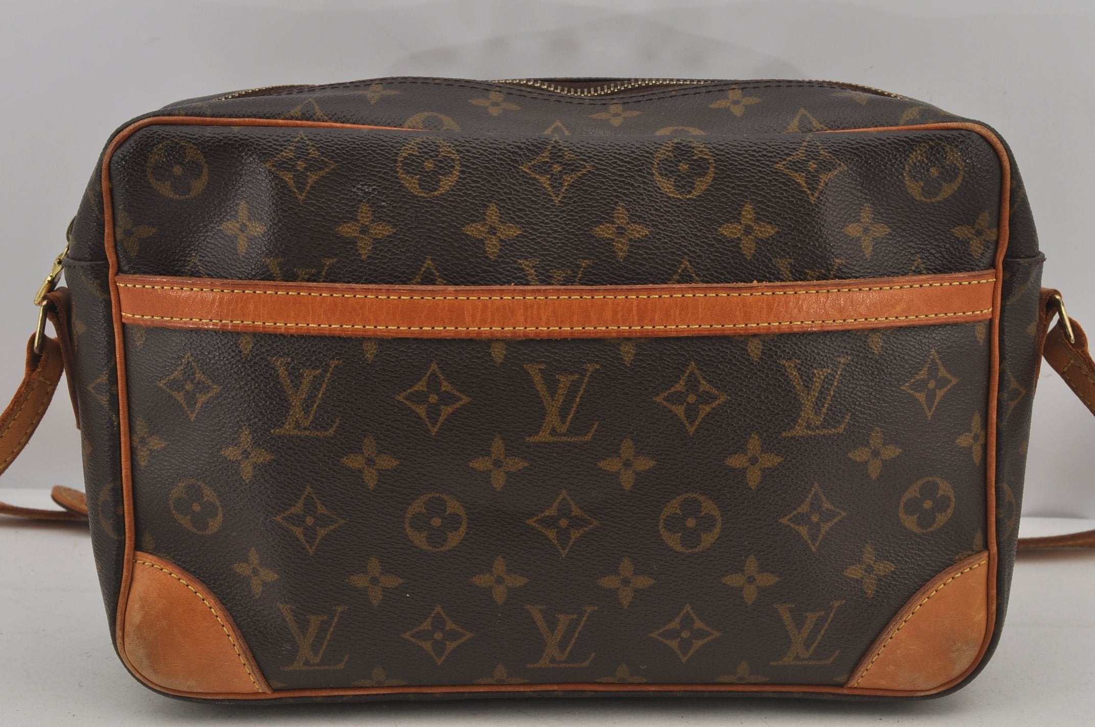 Authentic Louis Vuitton Monogram Trocadero 30 Shoulder Cross Bag M51272 LV 6967J