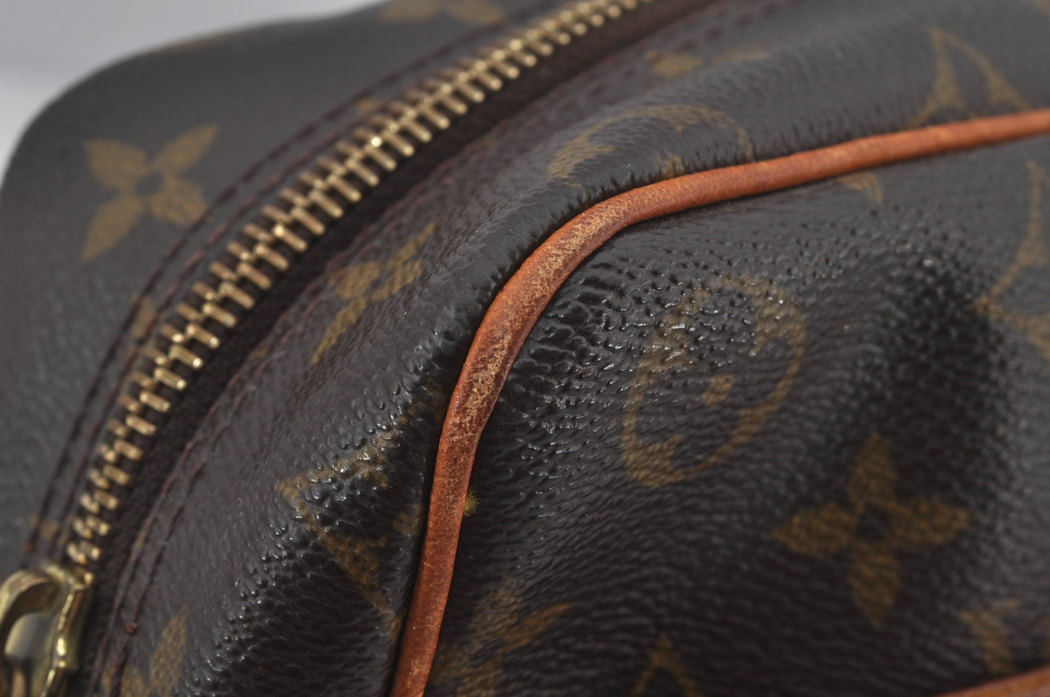 Authentic Louis Vuitton Monogram Trocadero 30 Shoulder Cross Bag M51272 LV 6967J