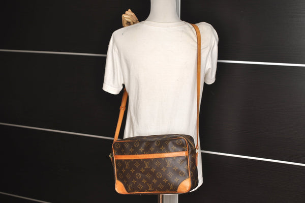 Authentic Louis Vuitton Monogram Trocadero 30 Shoulder Cross Bag M51272 LV 6967J