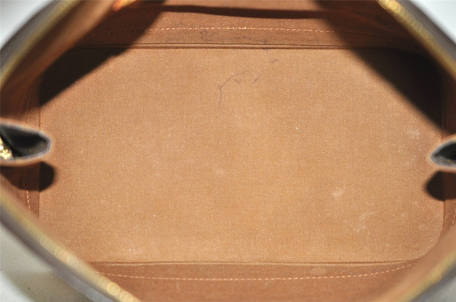 Authentic Louis Vuitton Monogram Alma Hand Bag Purse M51130 LV 6976I