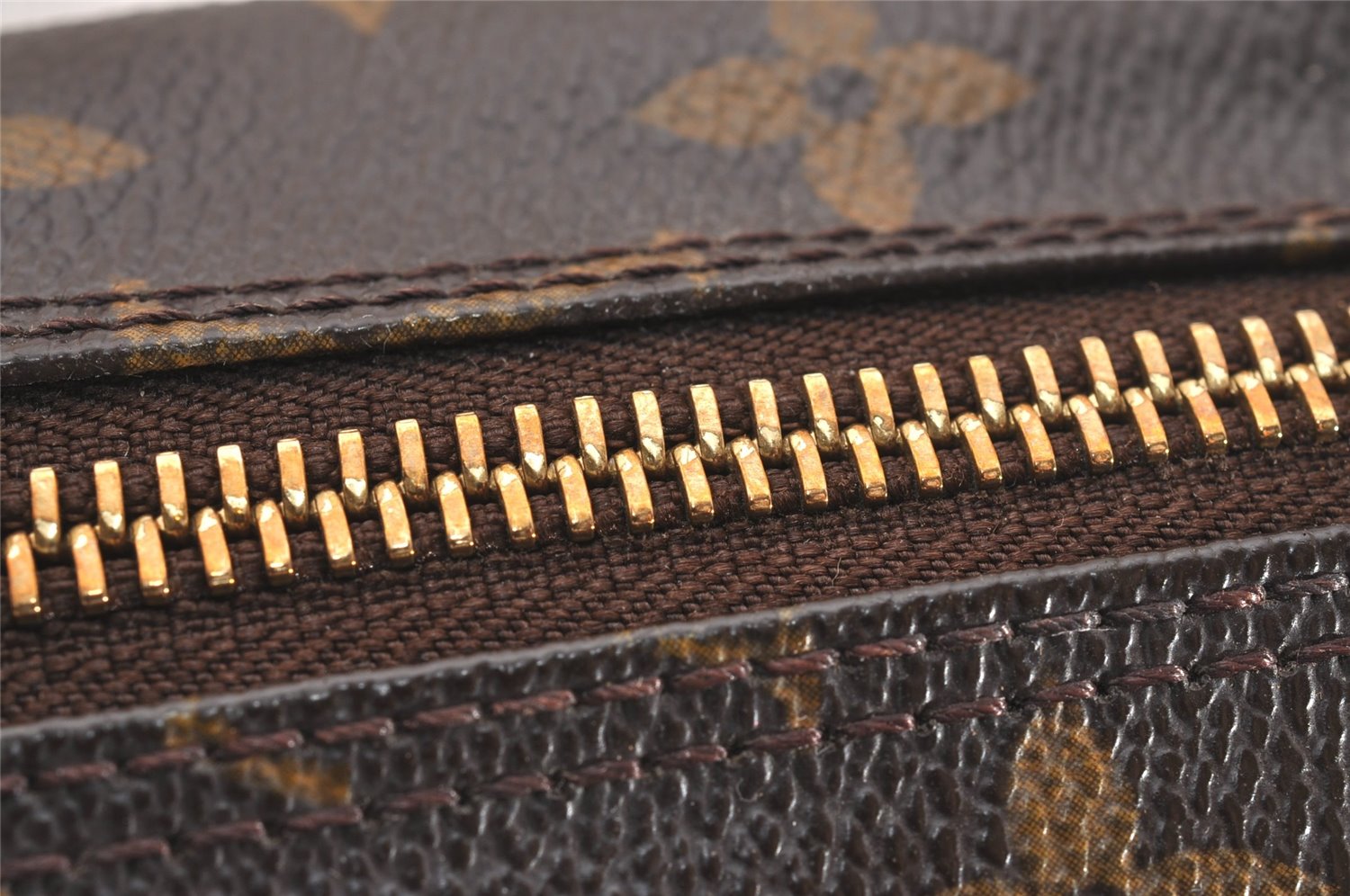 Authentic Louis Vuitton Monogram Nile Shoulder Cross Body Bag M45244 LV 6981J