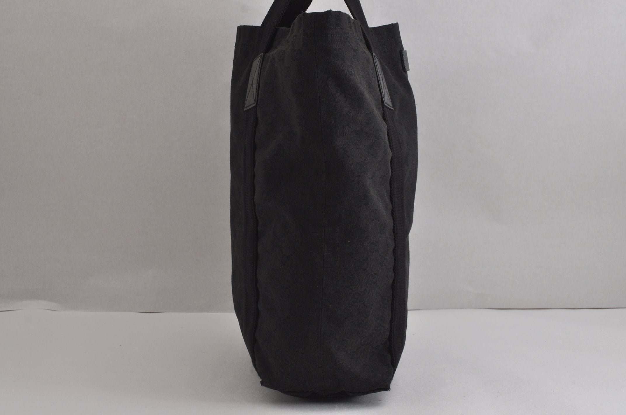 Authentic GUCCI Vintage Shoulder Tote Bag GG Canvas Leather 189669 Black 6985J