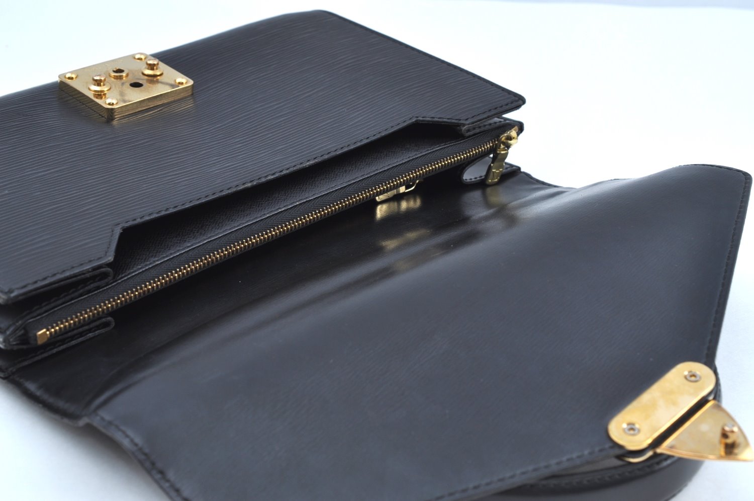 Authentic Louis Vuitton Epi Concorde Hand Bag Purse Black M52132 LV 6993G