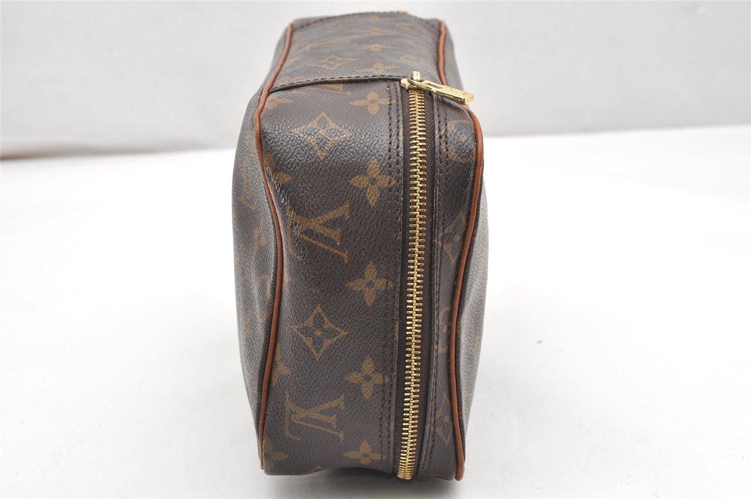 Authentic Louis Vuitton Monogram Trousse Boite Clutch Bag M47640 Junk 6998K