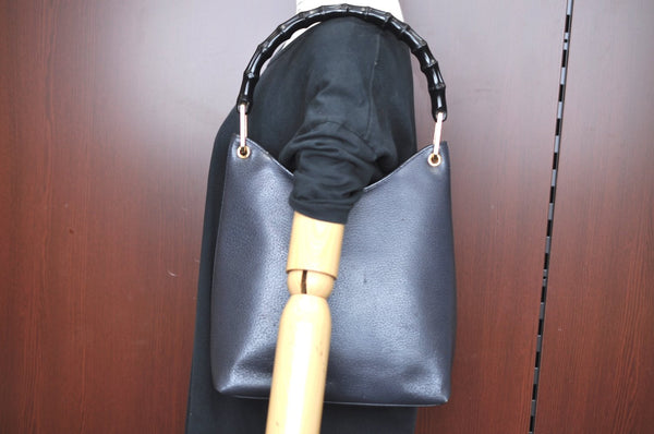 Authentic GUCCI Bamboo Vintage Shoulder Bag Leather 0013007 Black Junk 6999H