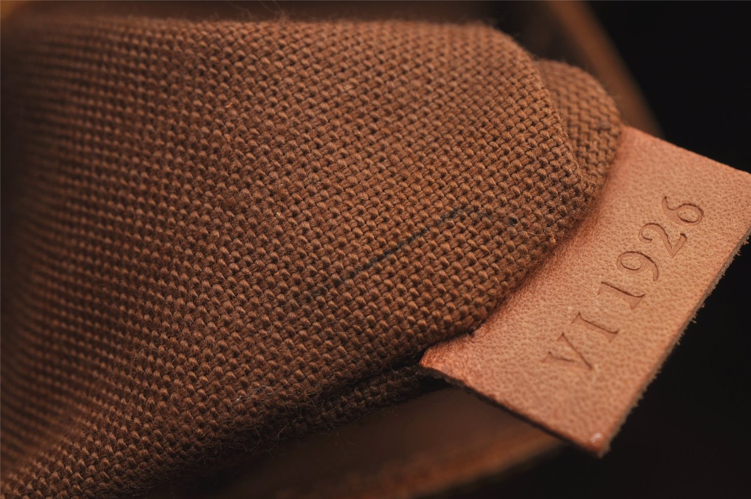 Authentic Louis Vuitton Monogram Alma Hand Bag Purse M51130 LV 6999J