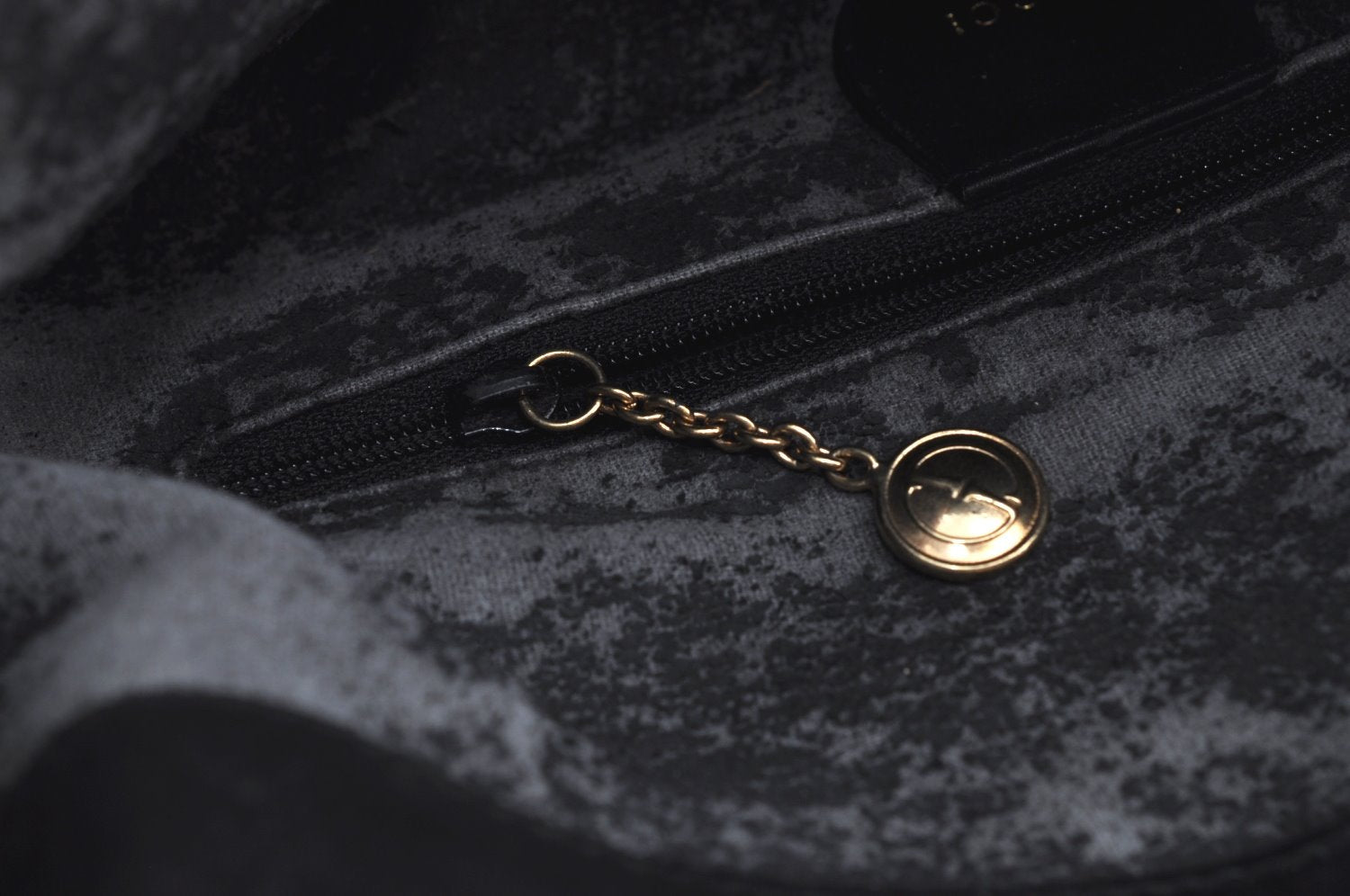 Authentic GUCCI Vintage Bamboo Shoulder Tote Bag Leather Black Junk 7005G