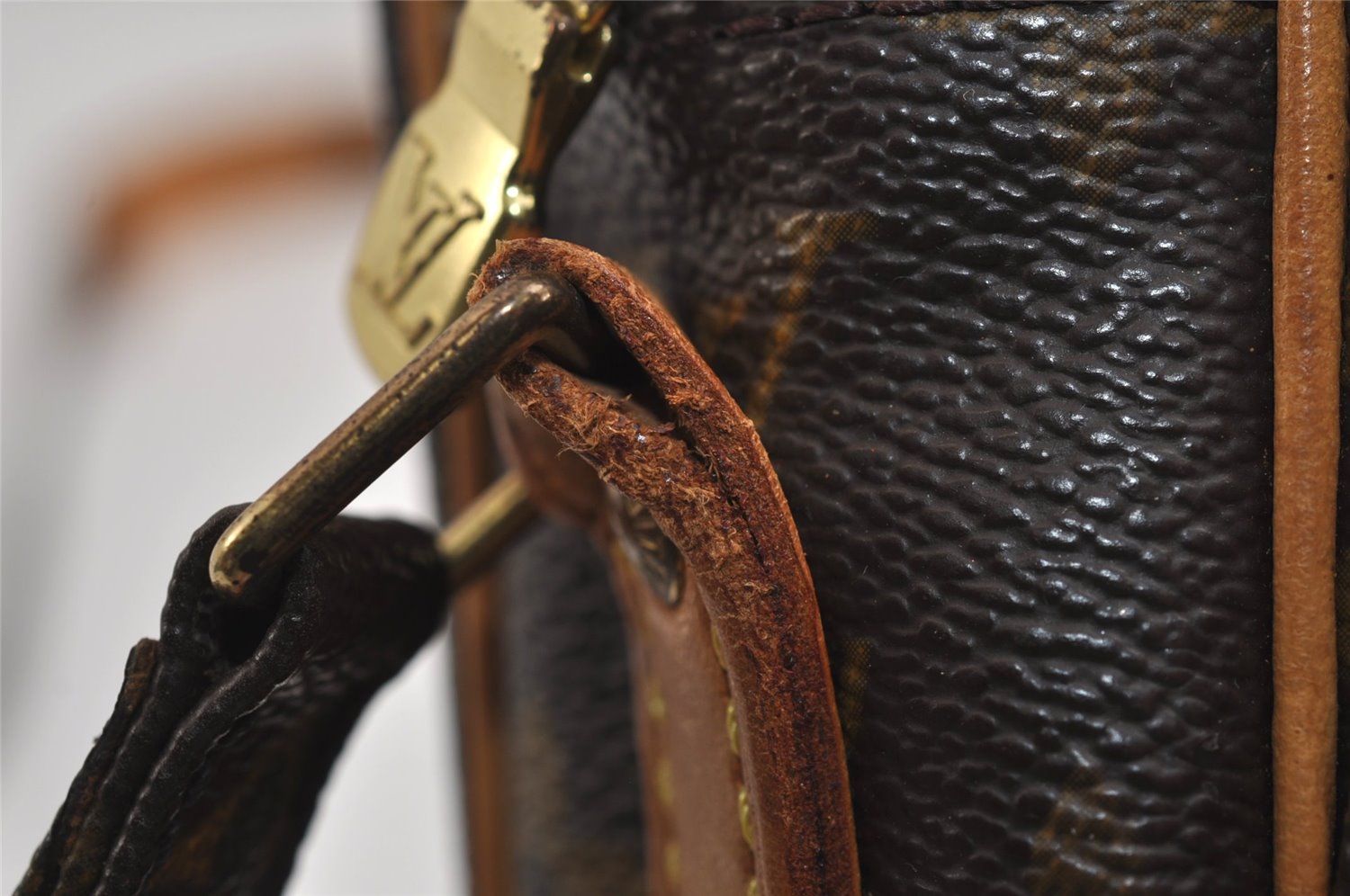 Authentic Louis Vuitton Monogram Amazone Shoulder Cross Body Bag M45236 LV 7009J