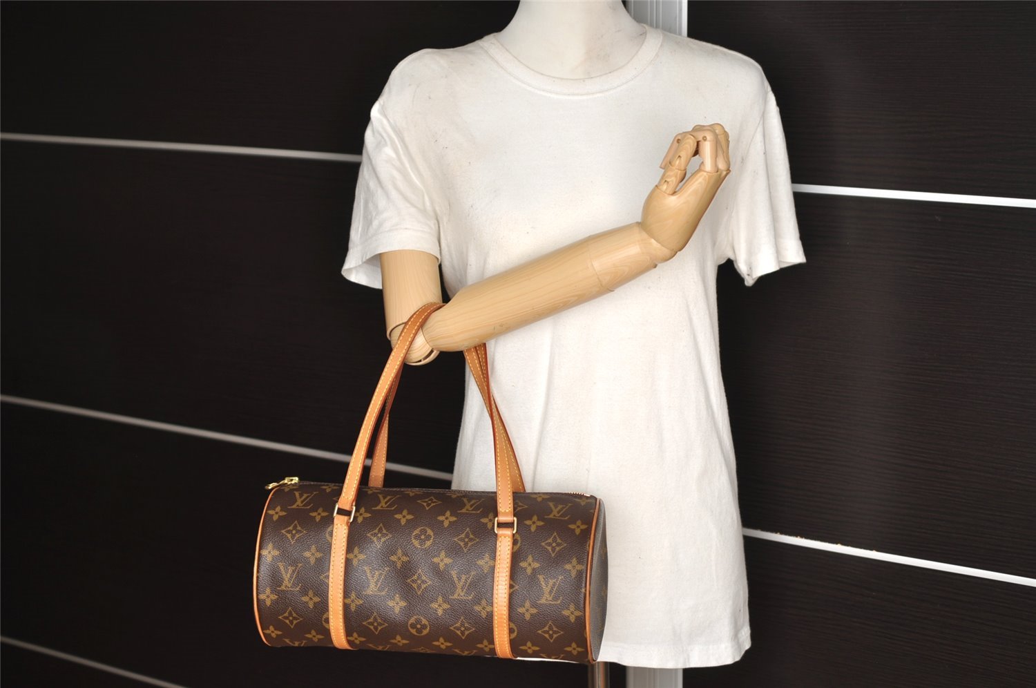 Authentic Louis Vuitton Monogram Papillon 30 Hand Bag M51385 LV 7017I