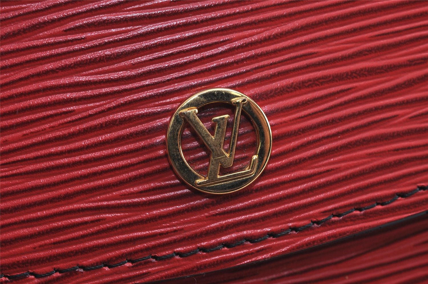 Authentic Louis Vuitton Epi Montaigne 27 Clutch Hand Bag Red M52657 LV 7017J