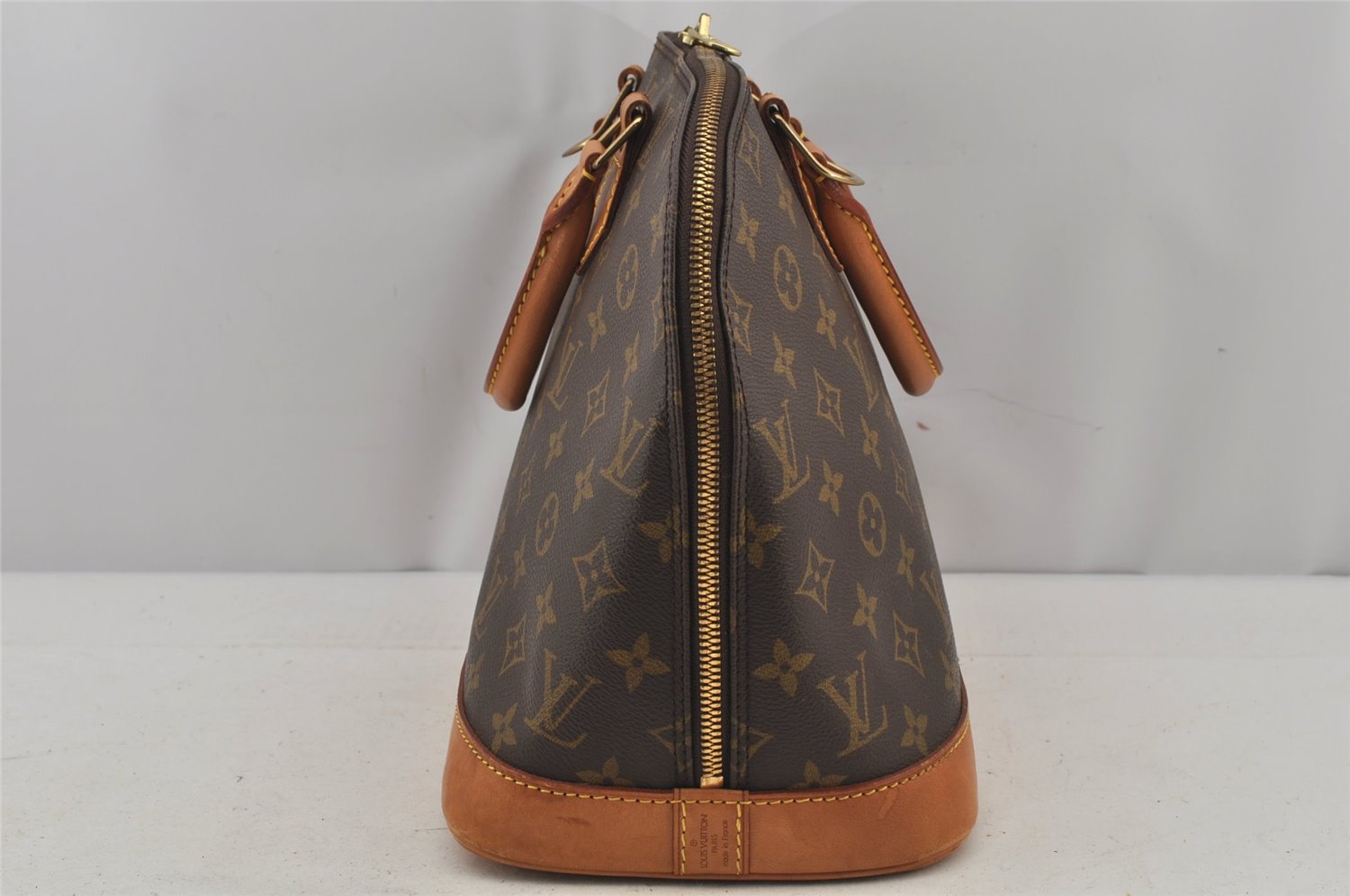 Authentic Louis Vuitton Monogram Alma Hand Bag Purse M51130 LV 7020J