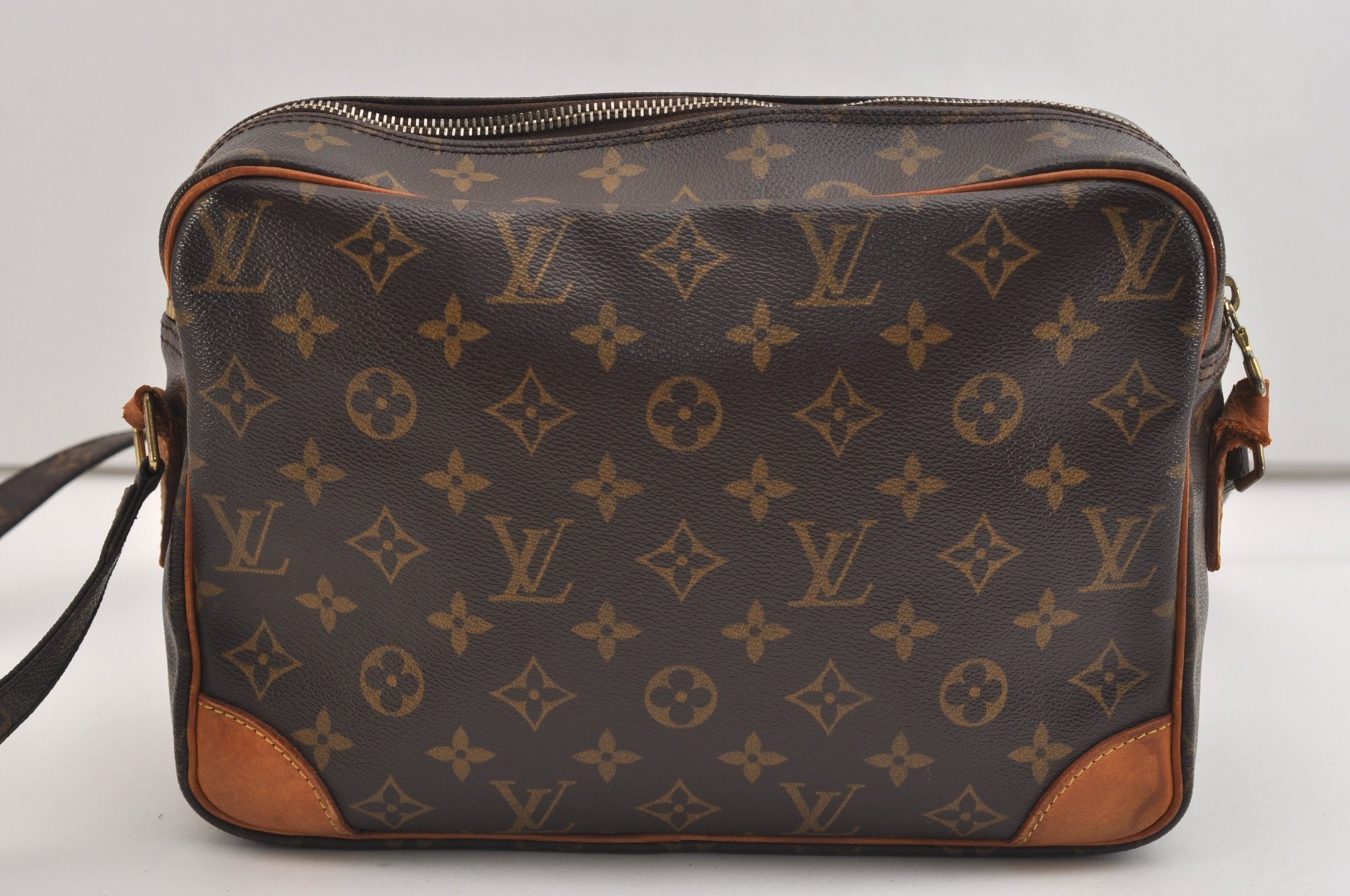 Authentic Louis Vuitton Monogram Nile Shoulder Cross Body Bag M45244 LV 7028J
