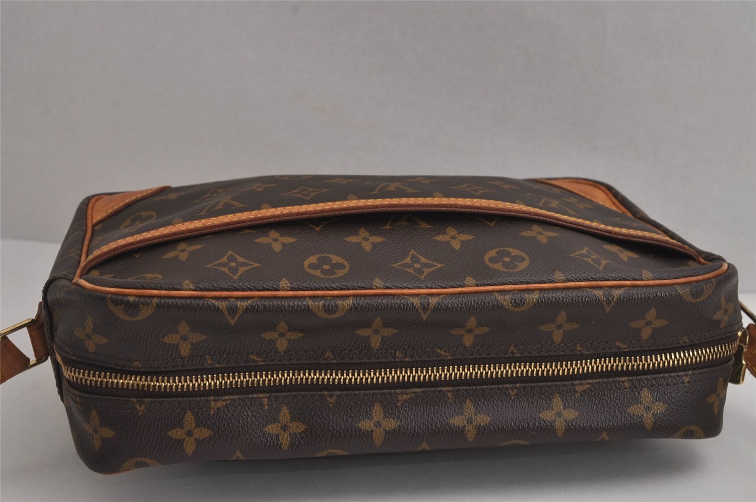 Authentic Louis Vuitton Monogram Trocadero 30 Shoulder Cross Bag M51272 LV 7031J