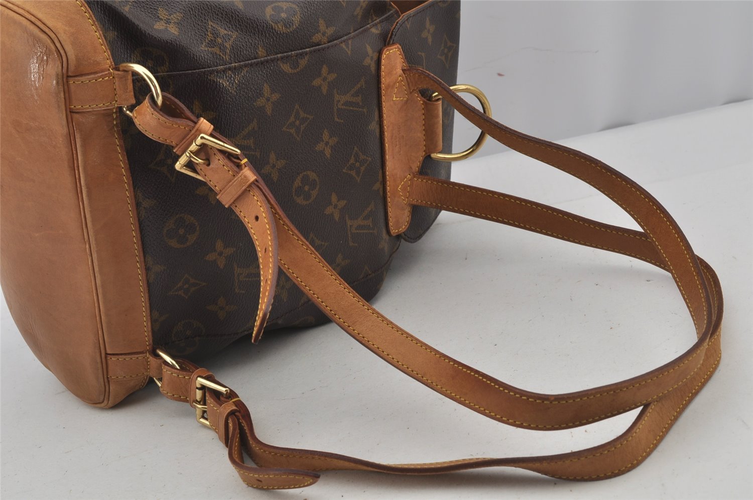Authentic Louis Vuitton Monogram Montsouris MM Backpack M51136 LV 7033J