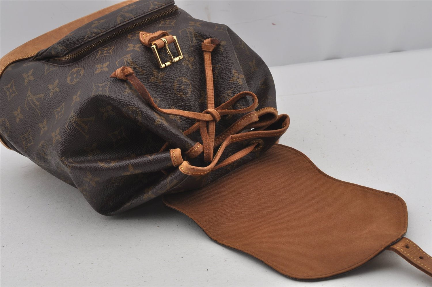 Authentic Louis Vuitton Monogram Montsouris MM Backpack M51136 LV 7033J