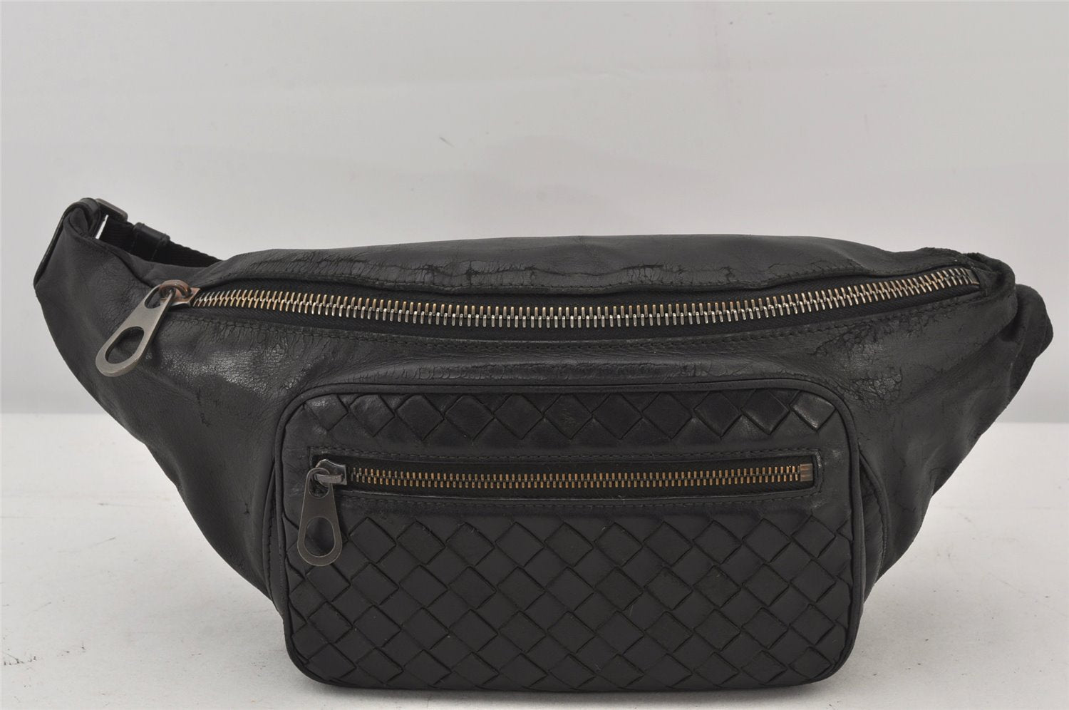 Authentic BOTTEGA VENETA Intrecciato Leather Waist Body Bag Purse Black 7039K