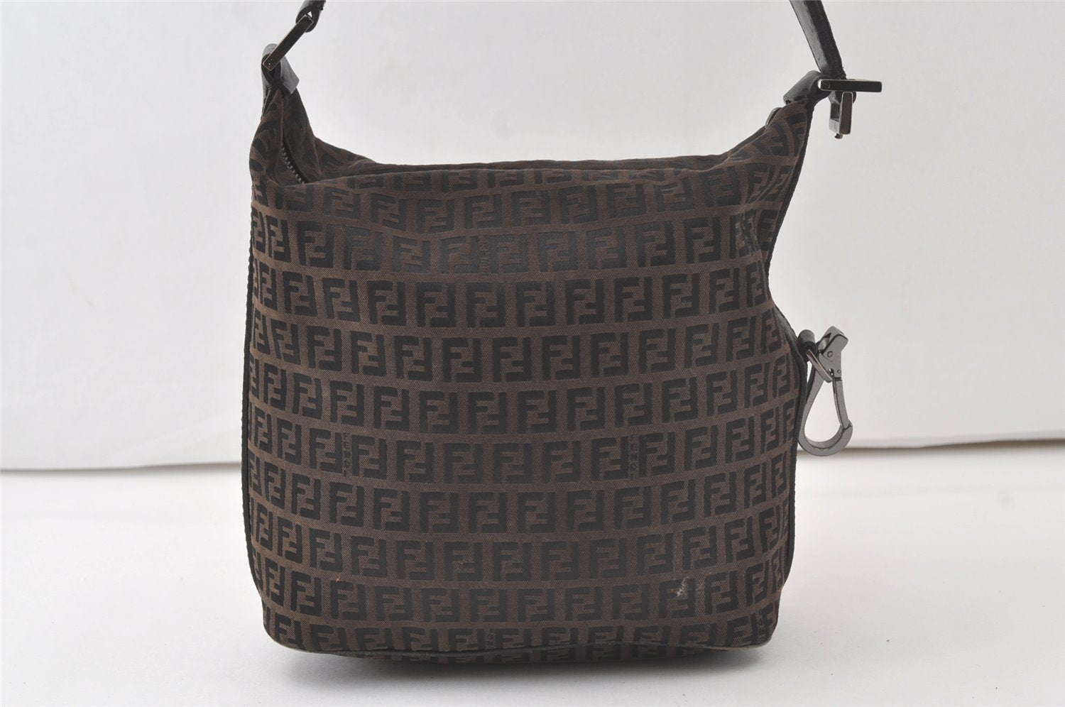 Authentic FENDI Zucchino Shoulder Hand Bag Purse Canvas Leather Brown 7040K