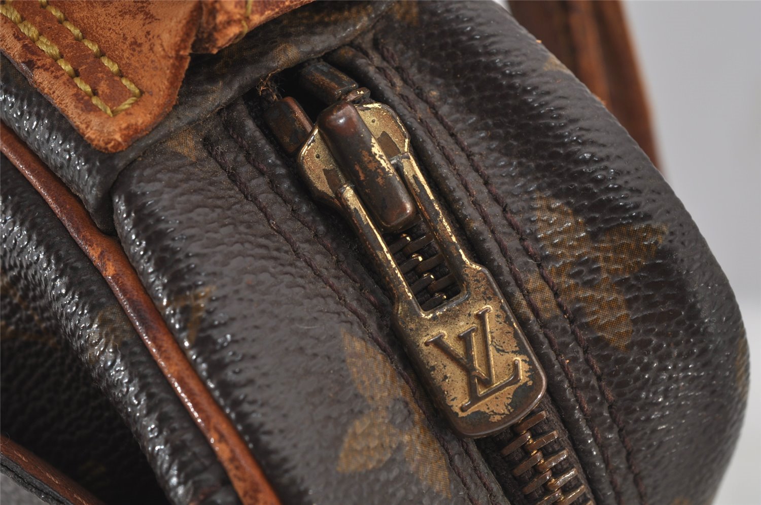 Authentic Louis Vuitton Monogram Jeune Fille MM M51226 Shoulder Cross Bag 7045J