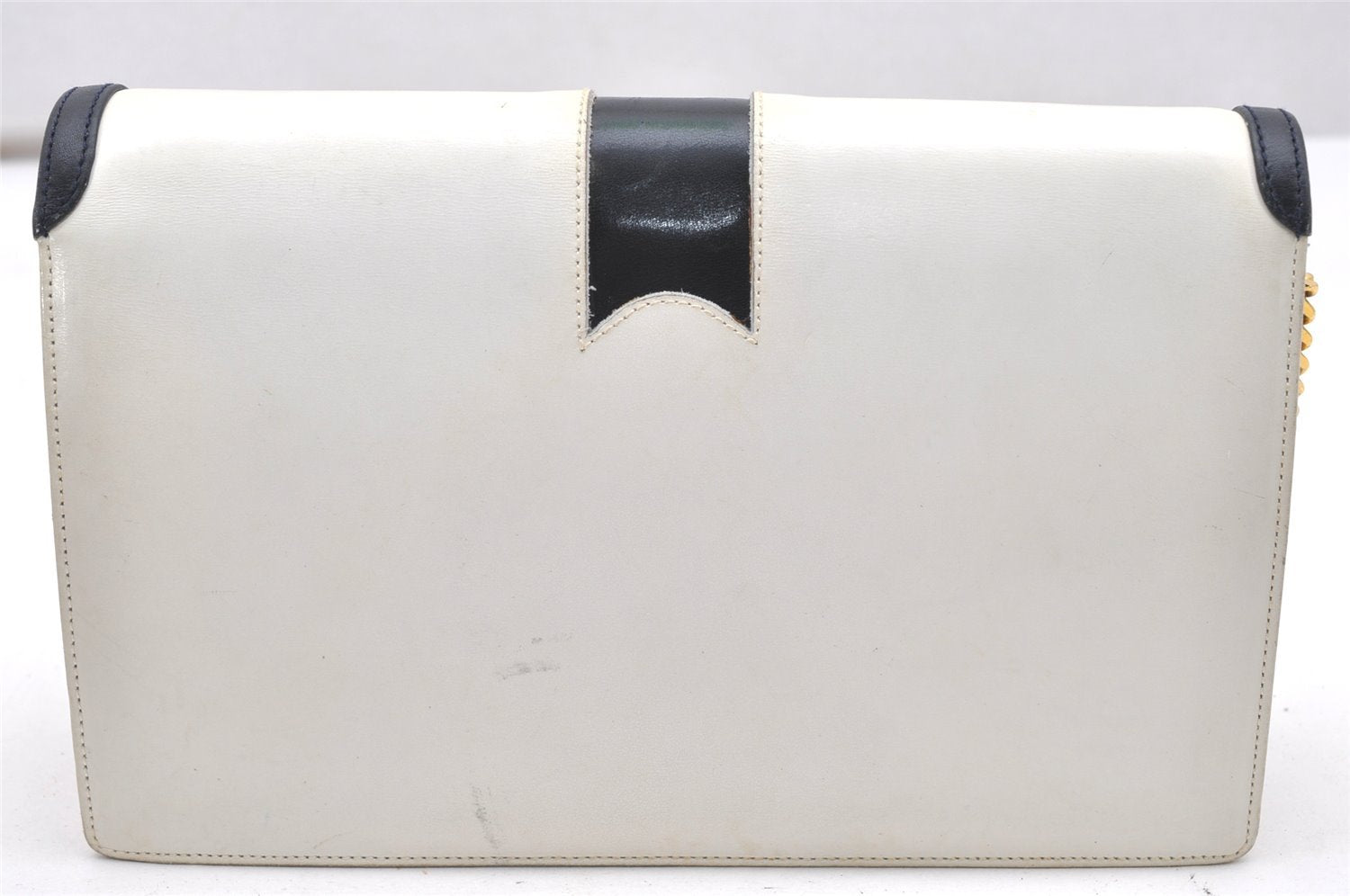 Authentic GUCCI Vintage Chain Shoulder Cross Body Bag Purse Leather White 7045K