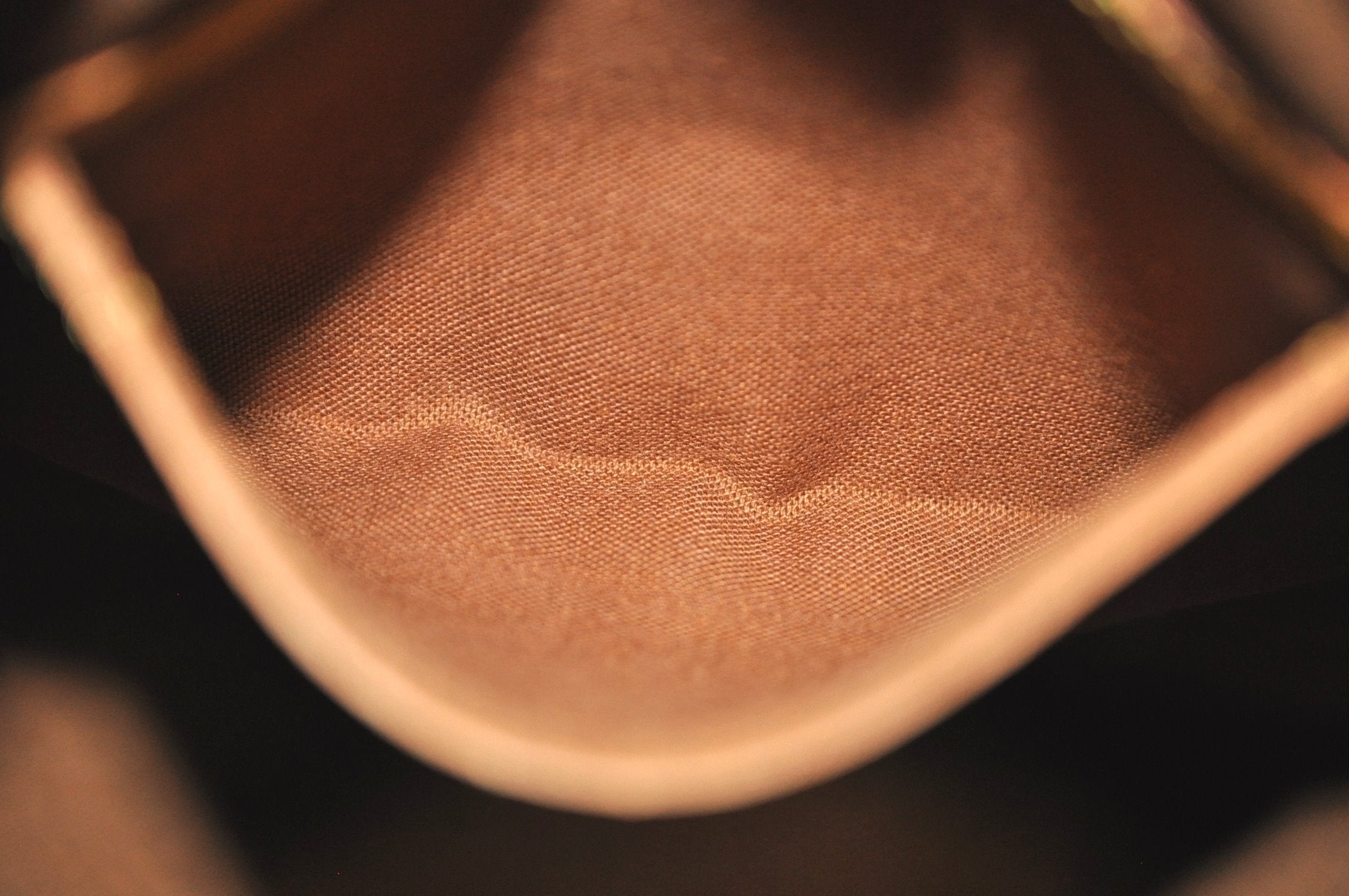 Authentic Louis Vuitton Monogram Alma Hand Bag Purse M51130 LV 7046J