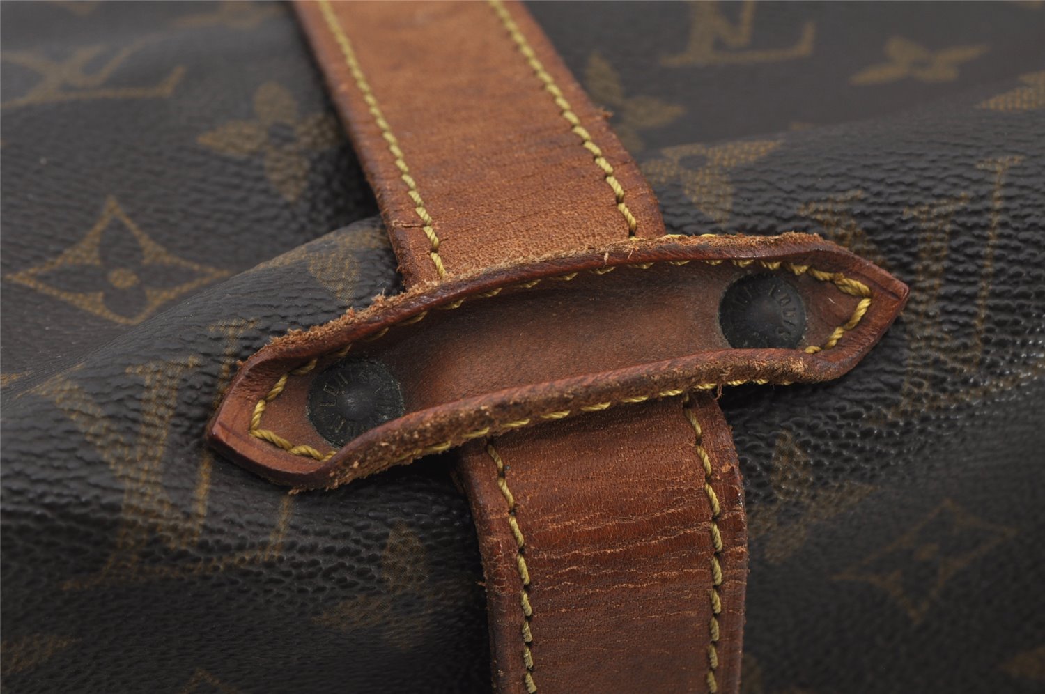 Authentic Louis Vuitton Monogram Saumur 35 Shoulder Cross Bag M42254 LV 7049J