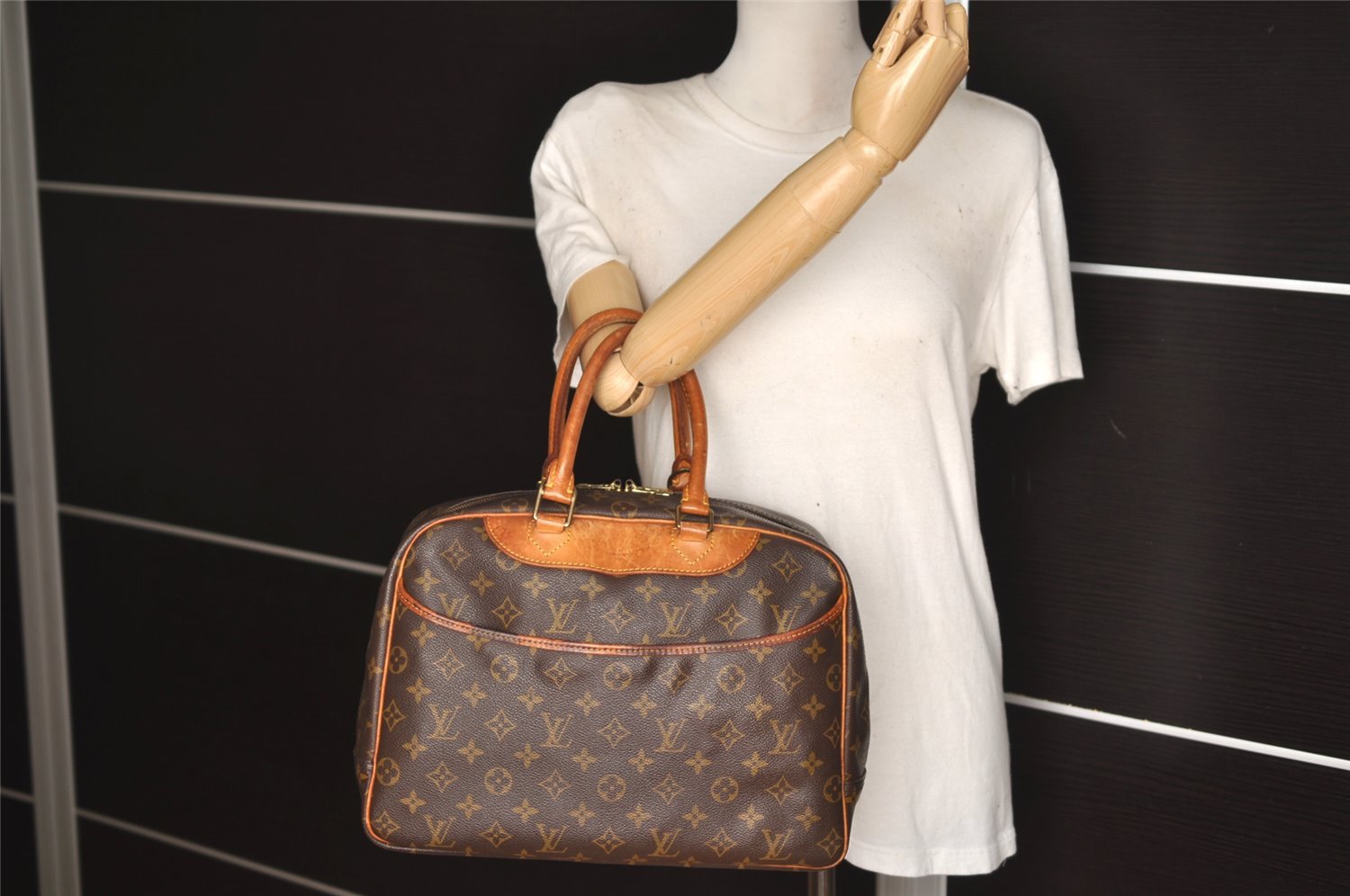 Authentic Louis Vuitton Monogram Deauville Hand Bag M47270 LV 7050J