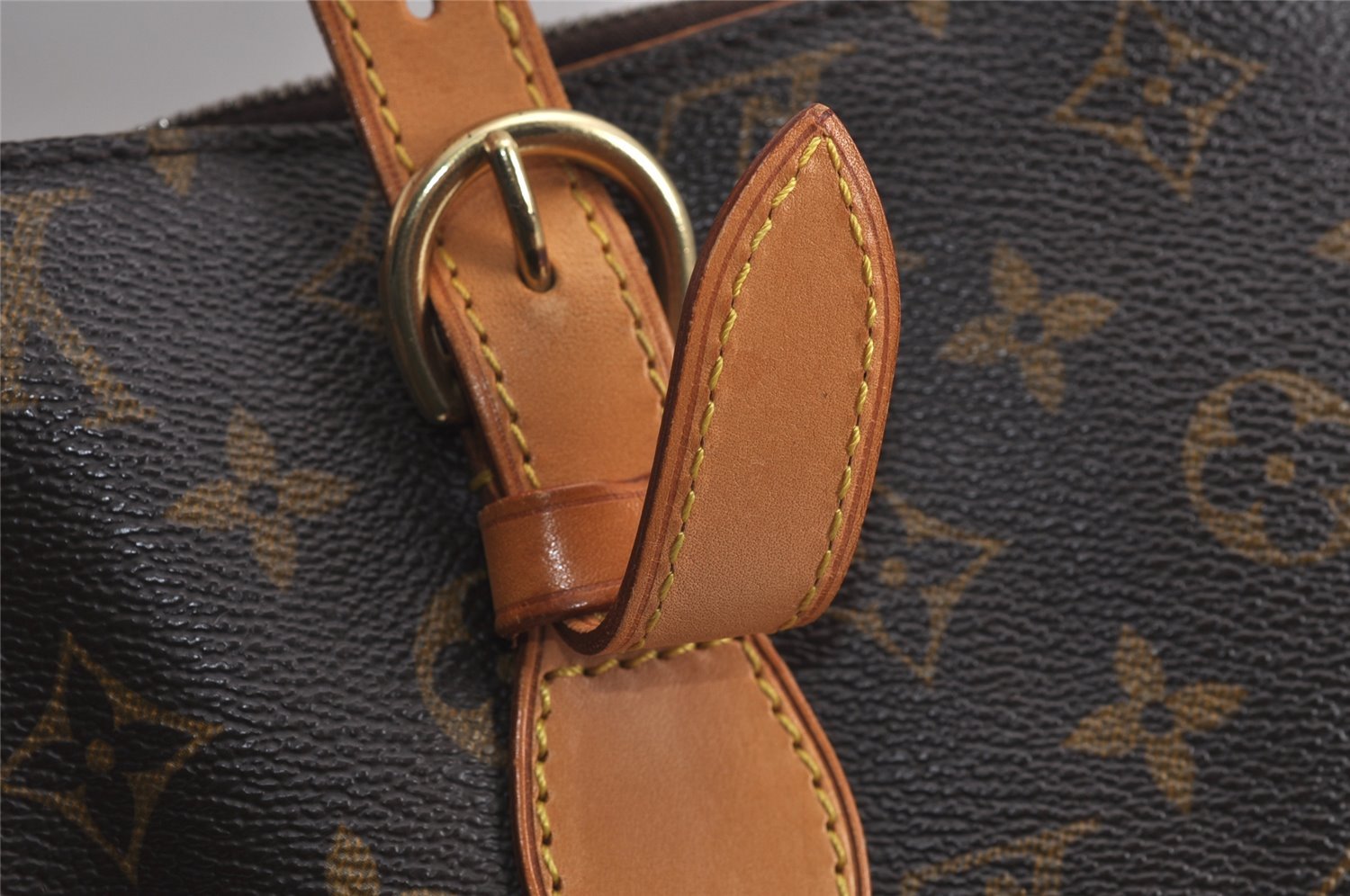 Authentic Louis Vuitton Monogram Popincourt Haut Shoulder Bag M40007 LV 7057J