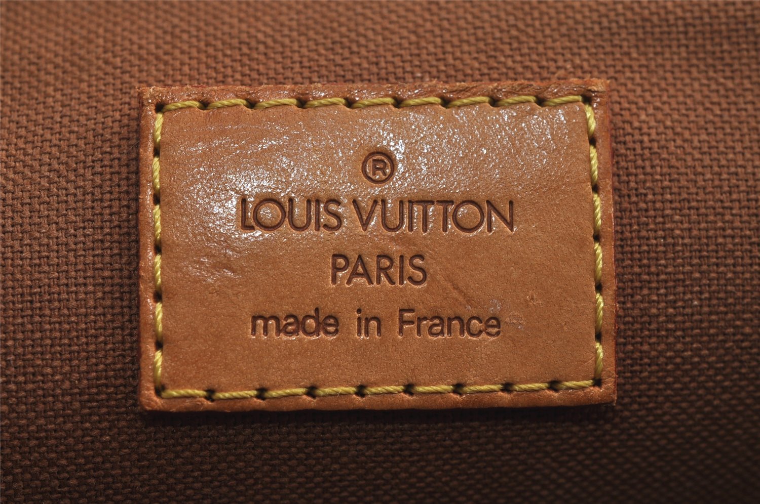 Authentic Louis Vuitton Monogram Popincourt Haut Shoulder Bag M40007 LV 7057J