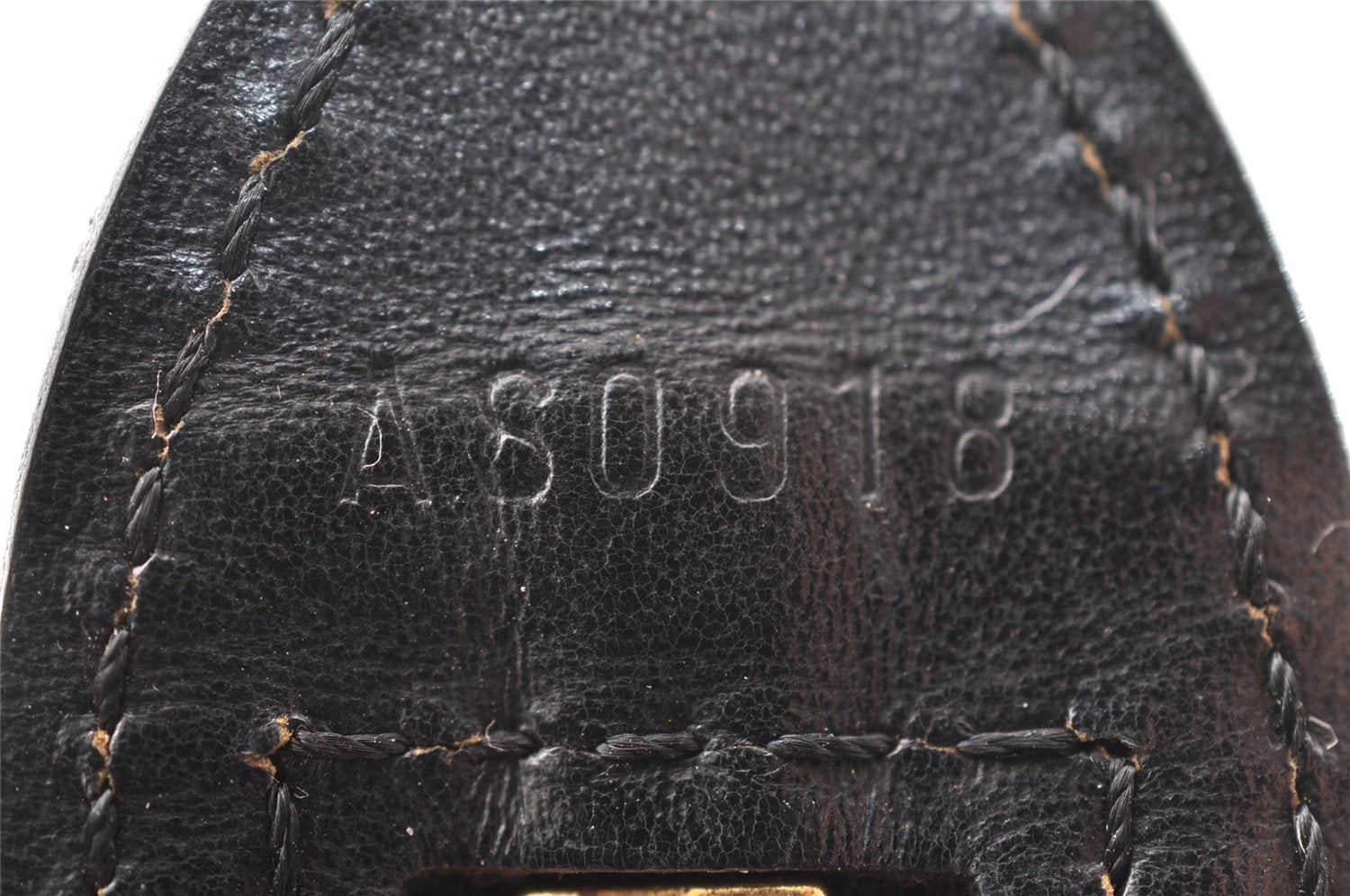 Authentic Louis Vuitton Epi Saint Jacques Poignet Long Shoulder Bag Black 7068I