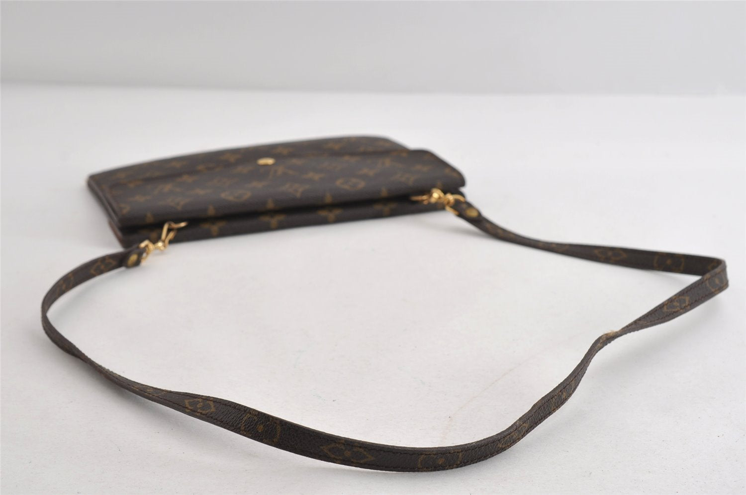 Auth Louis Vuitton Monogram Pochette Double Rabat Shoulder Bag M51815 Junk 7070I