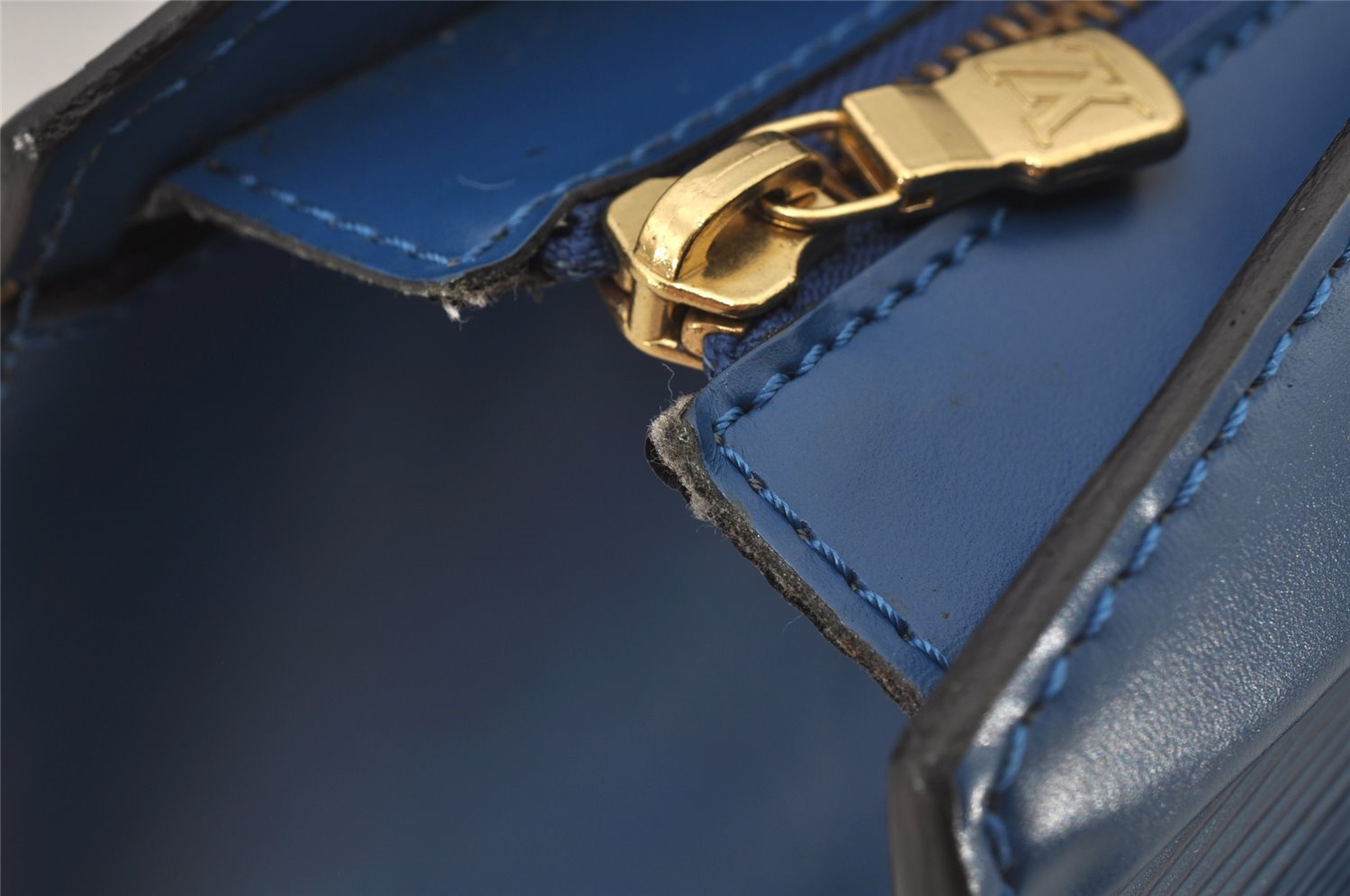 Authentic Louis Vuitton Epi Riviera Hand Bag Blue M48185 LV 7072J