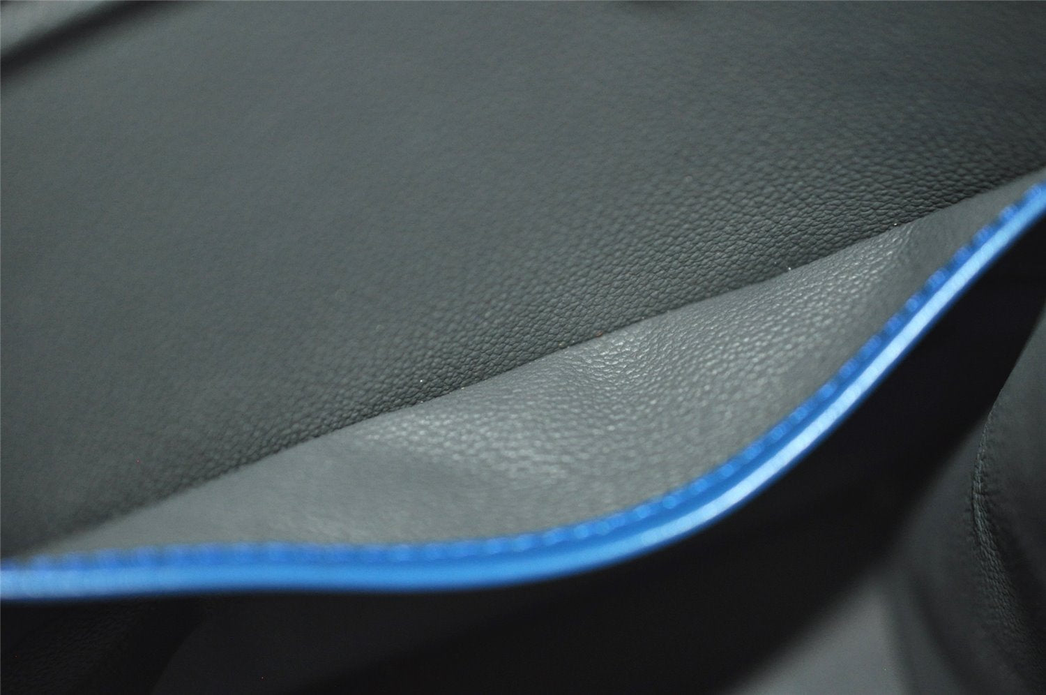 Authentic Louis Vuitton Epi Riviera Hand Bag Blue M48185 LV 7072J