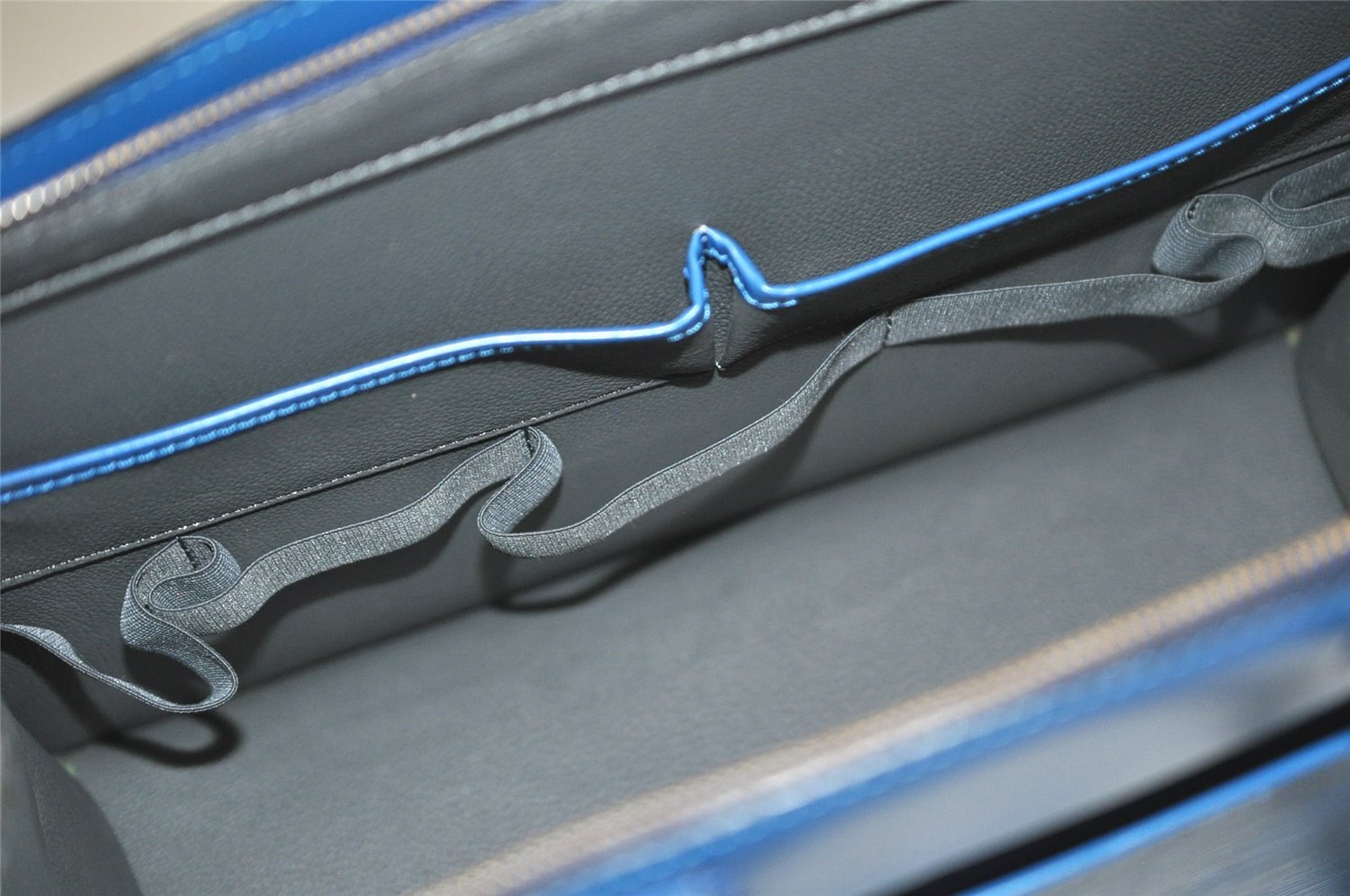 Authentic Louis Vuitton Epi Riviera Hand Bag Blue M48185 LV 7072J