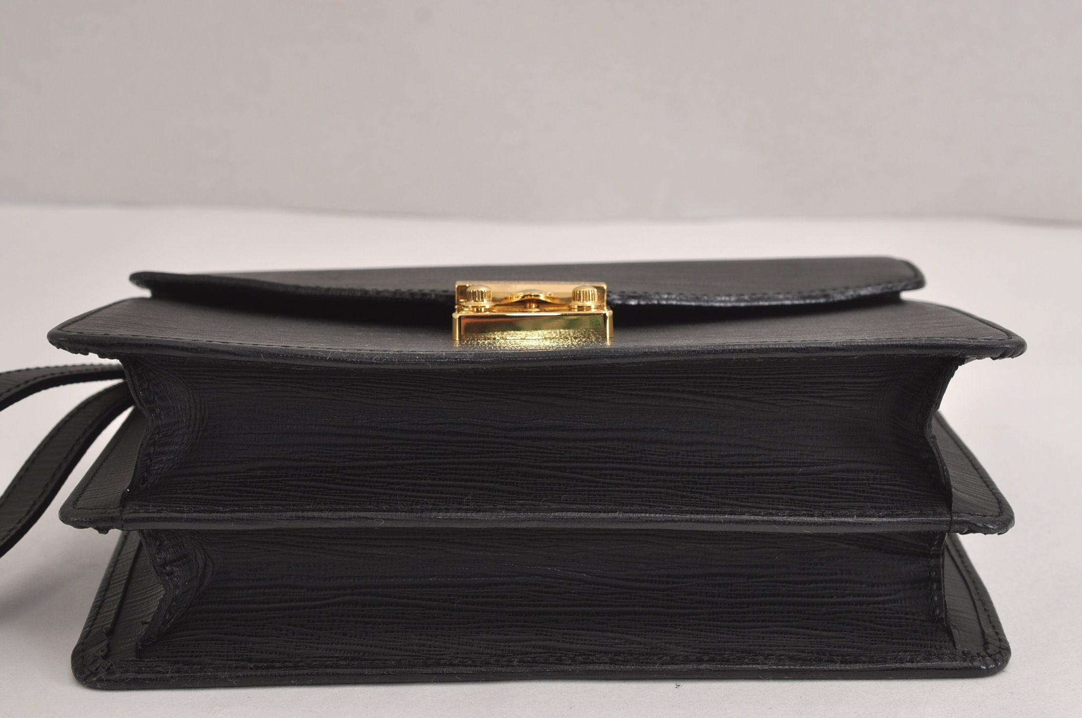 Authentic VERSACE Sunburst Vintage Leather Clutch Hand Bag Purse Black 7079J