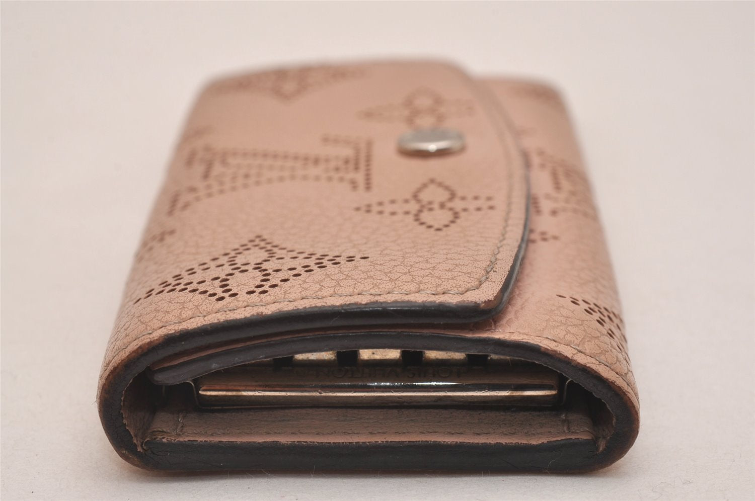 Authentic Louis Vuitton Mahina Multicles 4 Four Hooks Key Case M64056 Pink 7083J