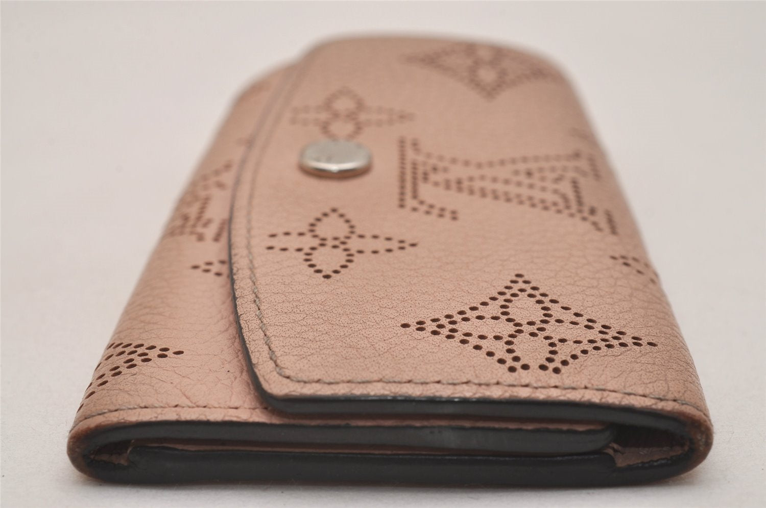 Authentic Louis Vuitton Mahina Multicles 4 Four Hooks Key Case M64056 Pink 7083J