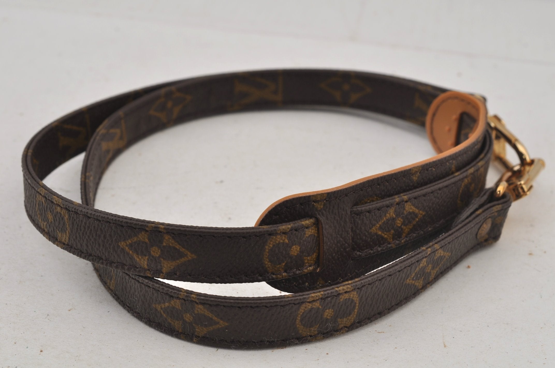 Authentic Louis Vuitton Monogram Shoulder Strap 39.2