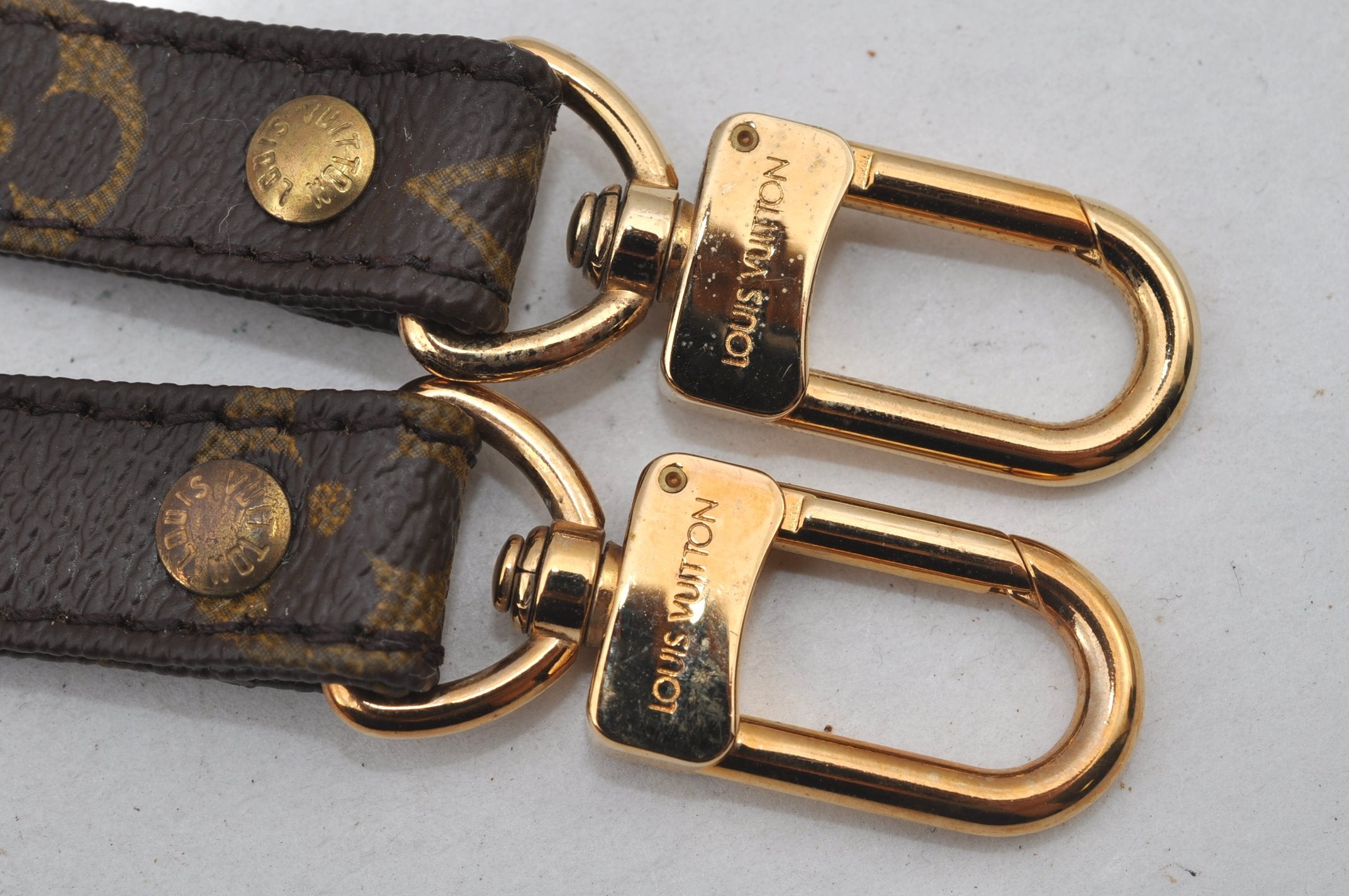 Authentic Louis Vuitton Monogram Shoulder Strap 39.2