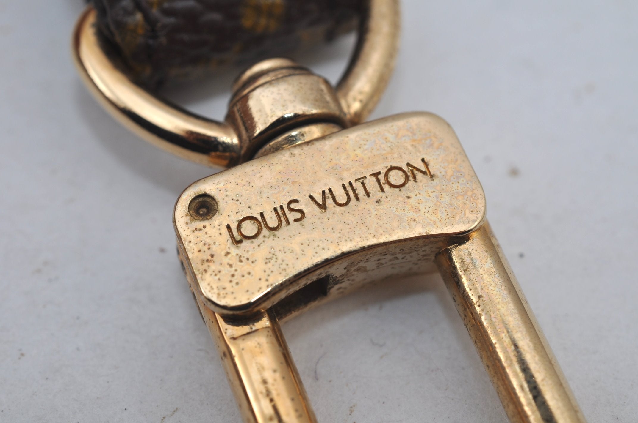 Authentic Louis Vuitton Monogram Shoulder Strap 39.2