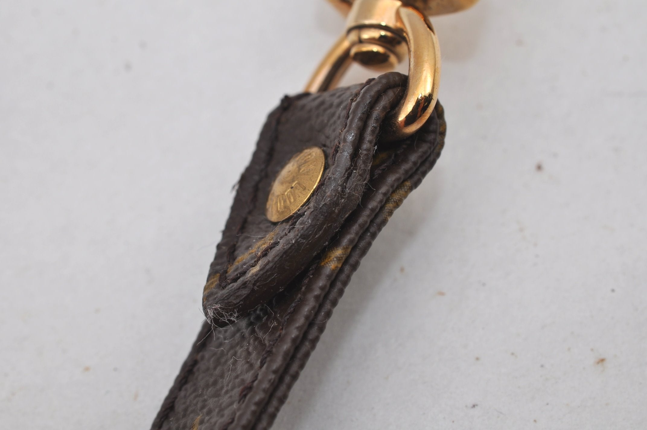 Authentic Louis Vuitton Monogram Shoulder Strap 39.2