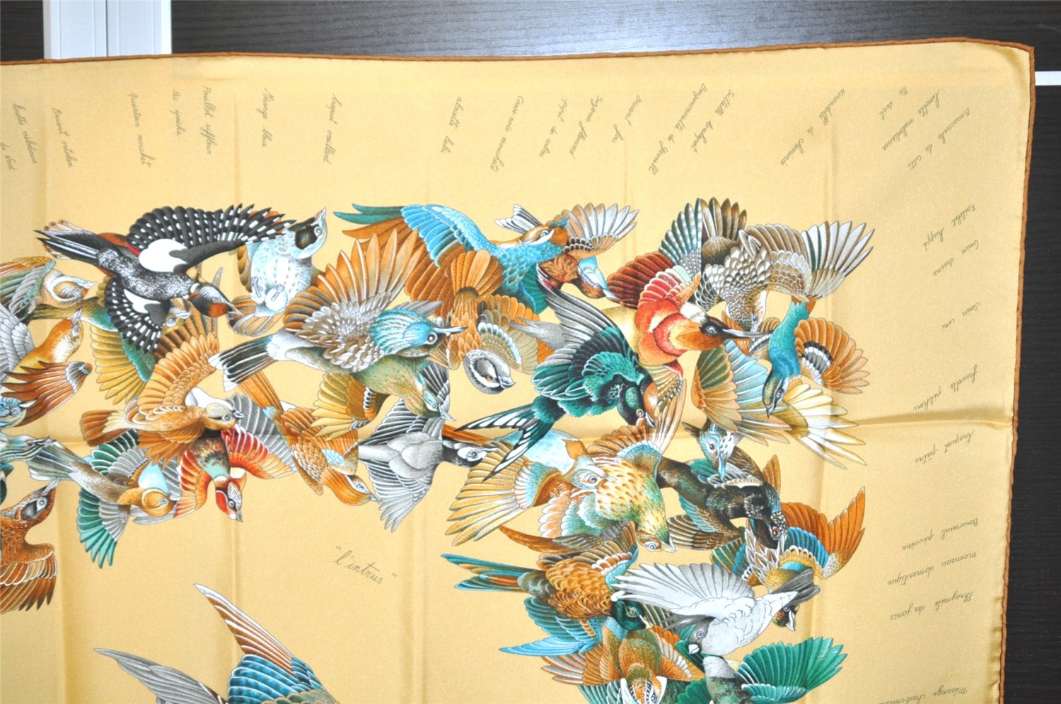 Authentic HERMES Carre 90 Scarf 